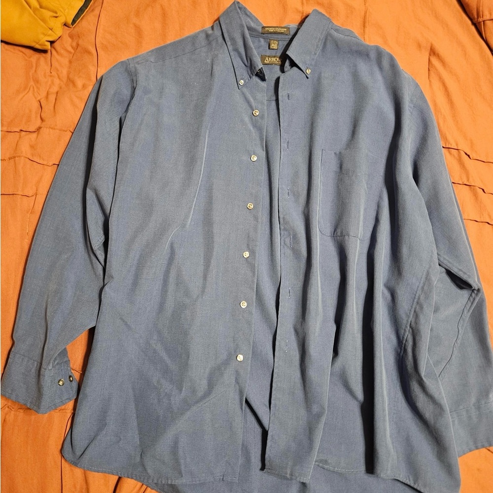 Men’s Blue Button up long sleeve shirt